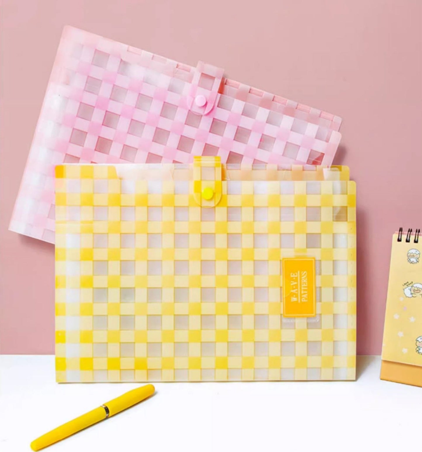 Pastel Checked Expanding File Folder with 5 Pockets Pink Yellow Color on the white table